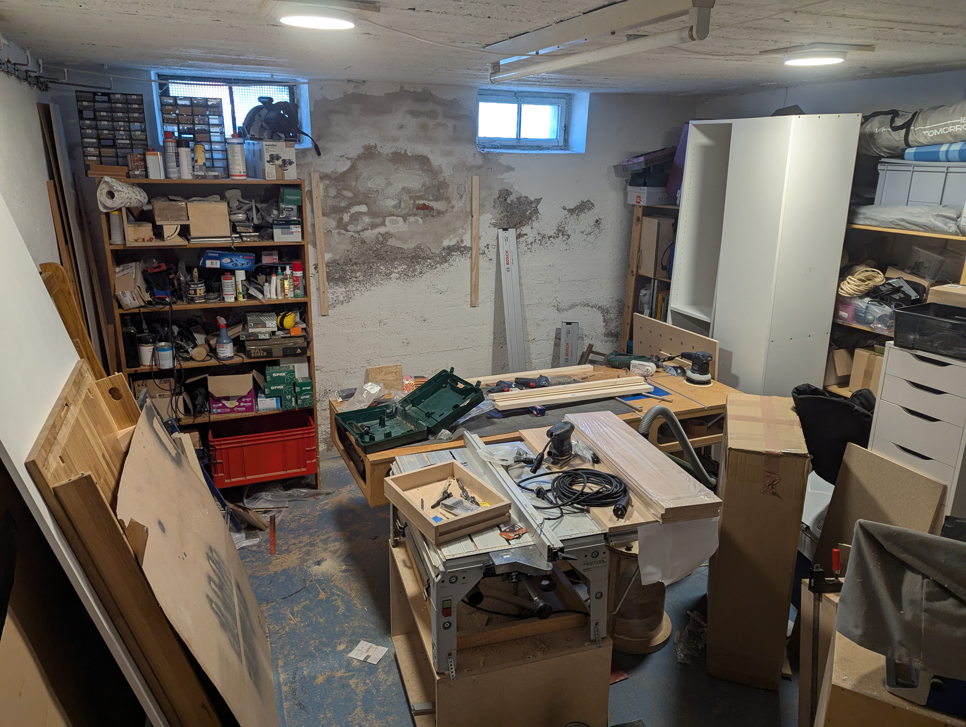 Holzwerken   Kellerwerkstatt 010